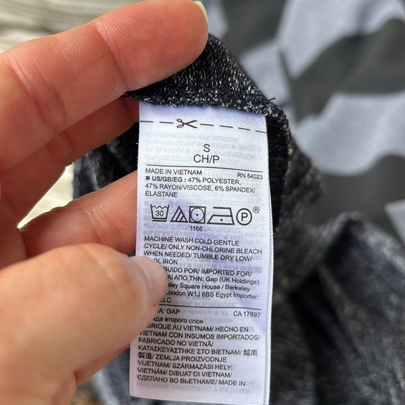 GAP Black Sleeveless Midi Dress with Scoop Back Sz S - Picture 7 of 7